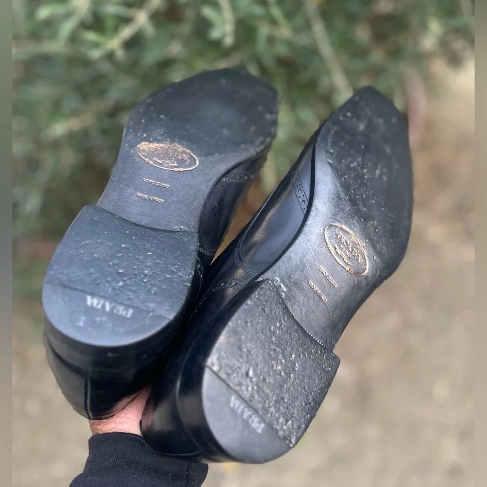 Prada Italy Made 💯 Leather Wingtip Oxfords Sz 10 🇺🇸 9.5 🇬🇧 - Picture 10 of 10